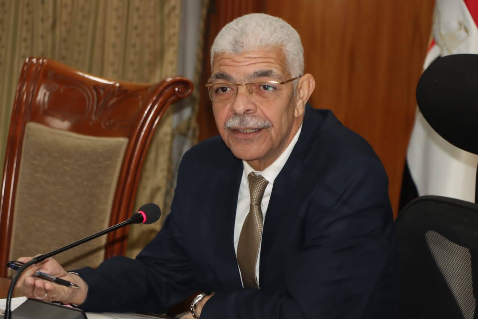 President of Menoufia University follows up on the five-year plan to appoint teaching assistants to the Needs Committee and stresses the university