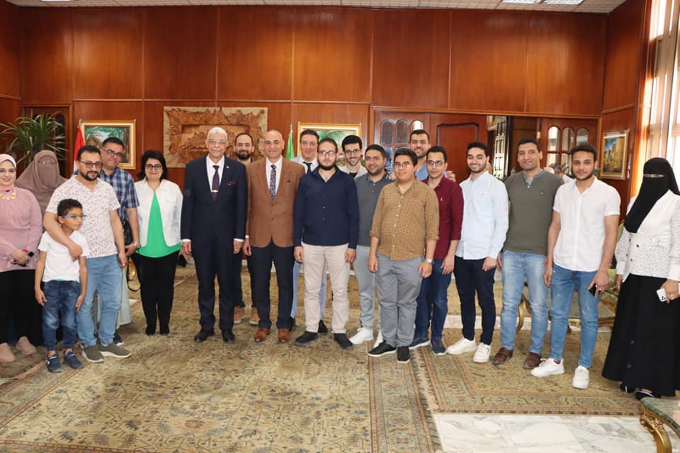جامعة المنوفية تنظم قافلة طبية للقري الاكثر احتياجاً بصعيد مصر 