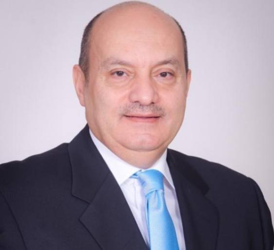 رئيس جامعة المنوفية يهنئ الدكتور طارق إبراهيم لانتخابه رئيسًا لجمعية الجراحين المصرية وأعضاء هيئة المكتب الجدد لمواصلة العطاء وتحقيق رؤية وأهداف الجمعية