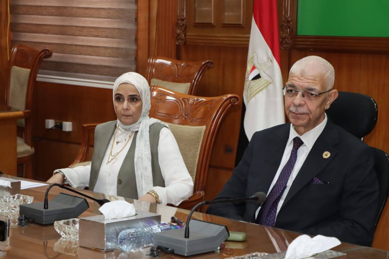 President of Menoufia University Chairs Committee Meeting for the 49th University Anniversary and Reviews Preparations for the Celebrations