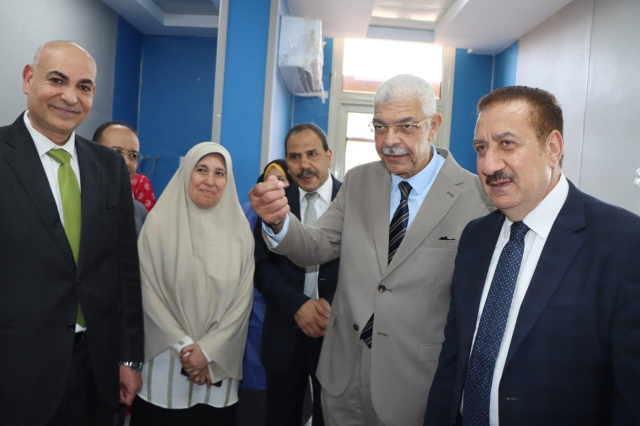 President of Menoufia University and Governor of Menoufia inspect the outpatient clinic building and updates to the emergency hospital