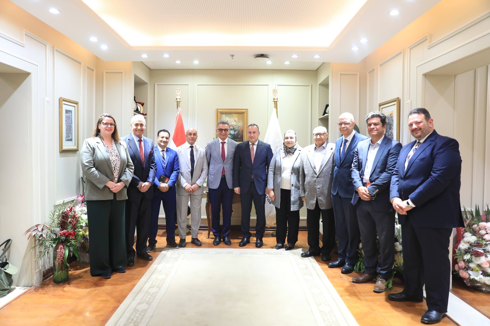 وزير التعليم العالي يبحث مرئيس جامعة المنوفية يشهد اجتماع وزير التعليم العالي والبحث العلمي مع وفد جامعة رووان الأمريكيةع وفد جامعة رووان الأمريكية متابعة تنفيذ اتفاقية إنشاء الفرع الدولي للجامعة في مصر