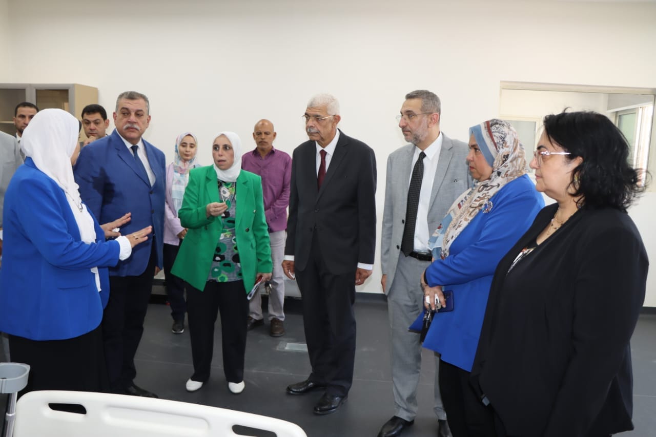 El-Kased receives a committee from the Supreme Council of Private Universities to follow up on the preparations of the Faculty of Nursing
