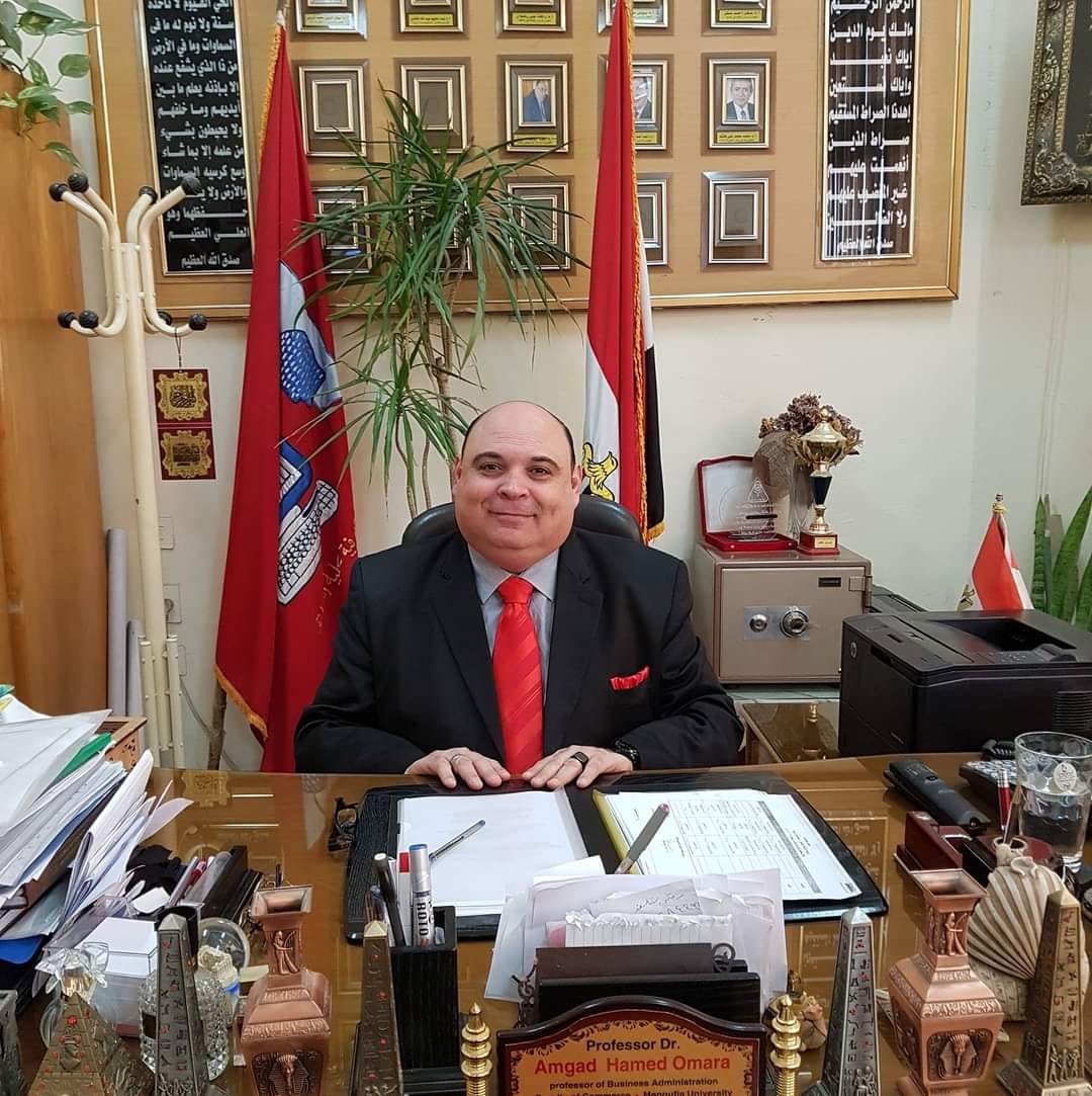 قرار جمهورى بتعيين أمجد عمارة عميدا لتجارة المنوفية