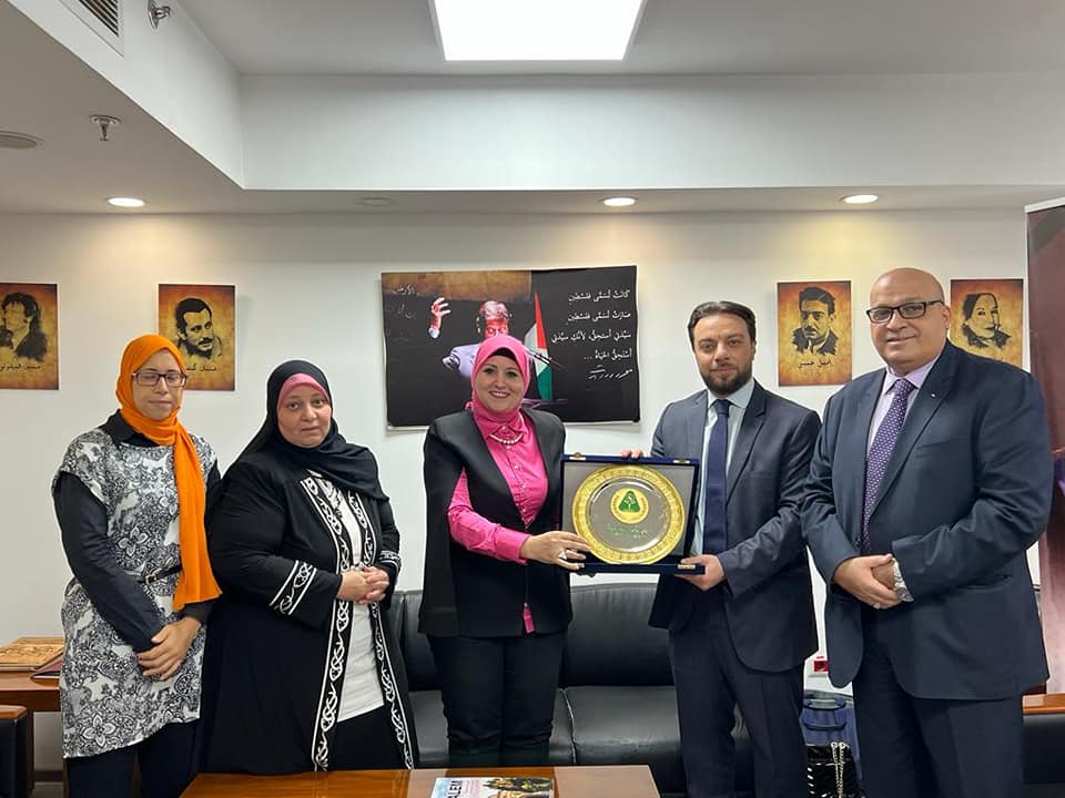 General Coordinator of Expatriates, Menoufia University, meets with the Cultural Counselor of the Embassy of Palestine in Cairo