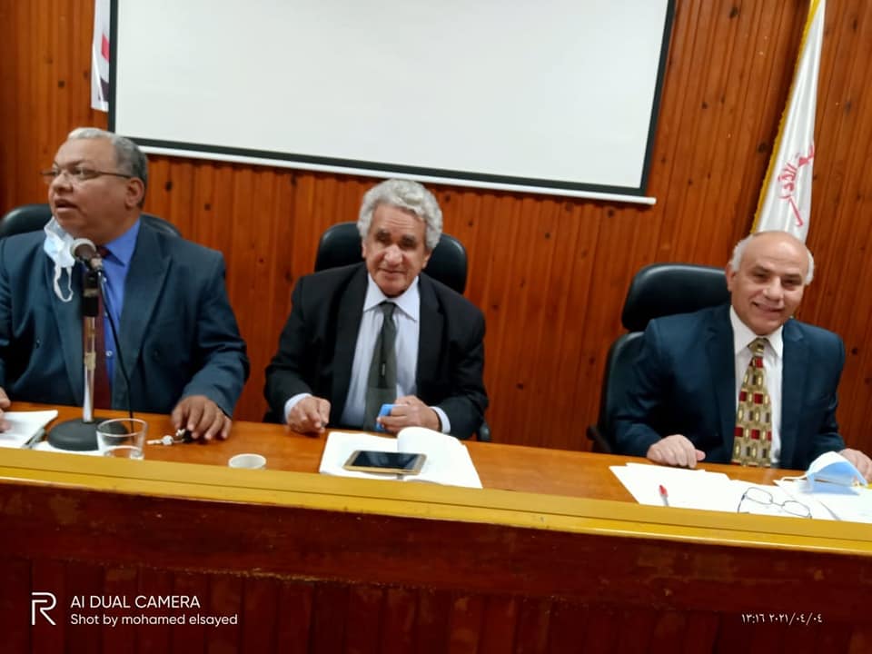 85 papers discussed by the International Environmental Cultural Forum in Faculty of Arts in the activities of the first day