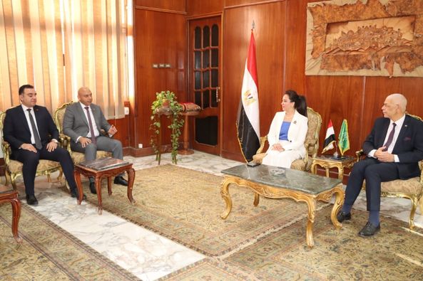 رئيس جامعة المنوفية يستقبل وفد تنسيقيةشباب  الأحزاب والسياسيين 