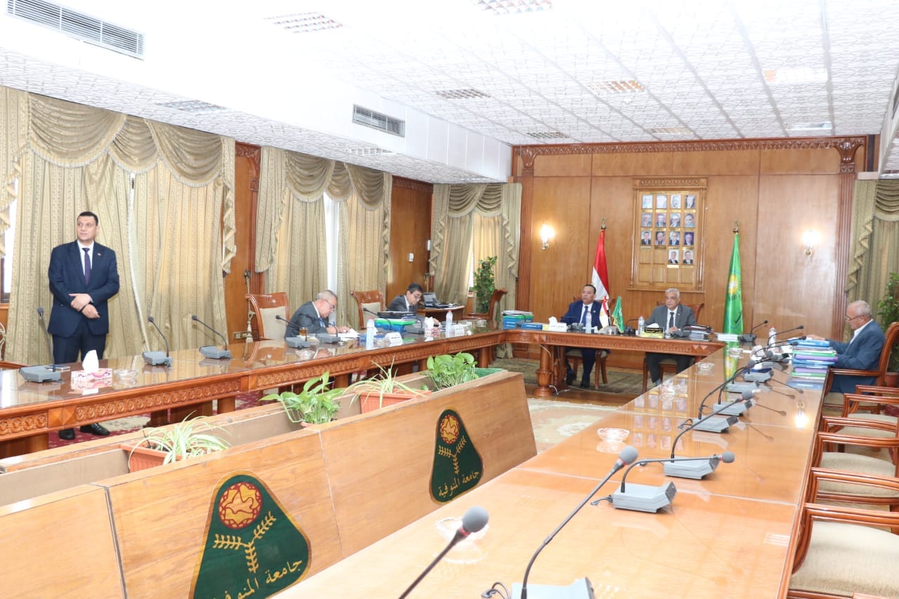 6 applicants for the position of Dean of the Faculty of Science in Menoufia