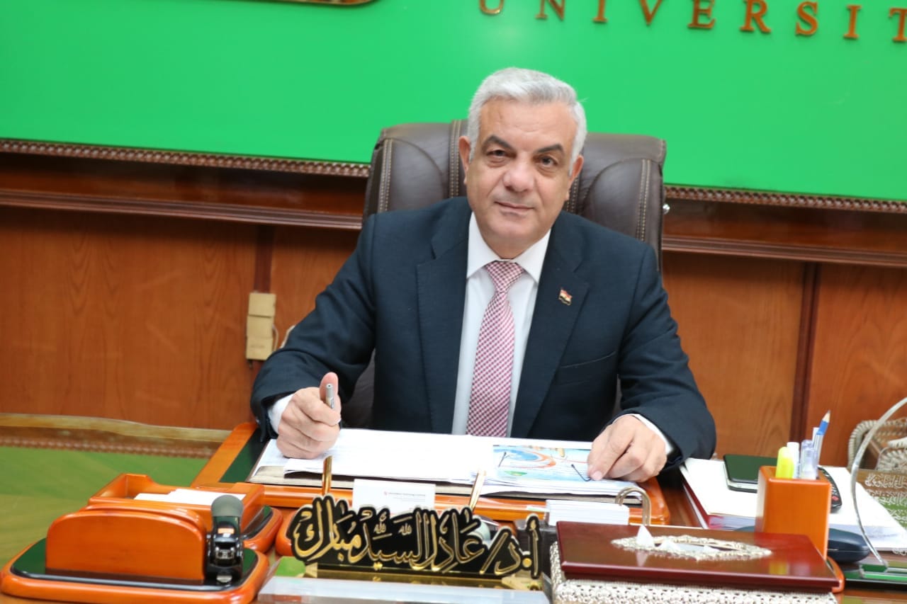 خالص التهنئة لجميع الأخوة الأقباط ولقداسة البابا تواضروس الثاني بابا الإسكندرية وبطريرك الكرازة المرقسية