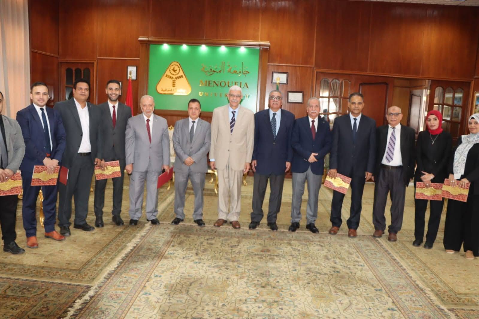 رئيس جامعة المنوفية: حصول كلية التجارة على الأيزو تتويج لجهود الجامعة في تطوير الأداء الأكاديمي والإداري