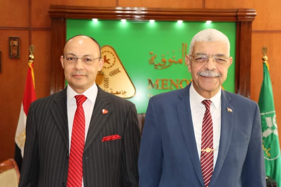 The President of Menoufia University congratulates the Dean of Medicine and discusses the next action plan