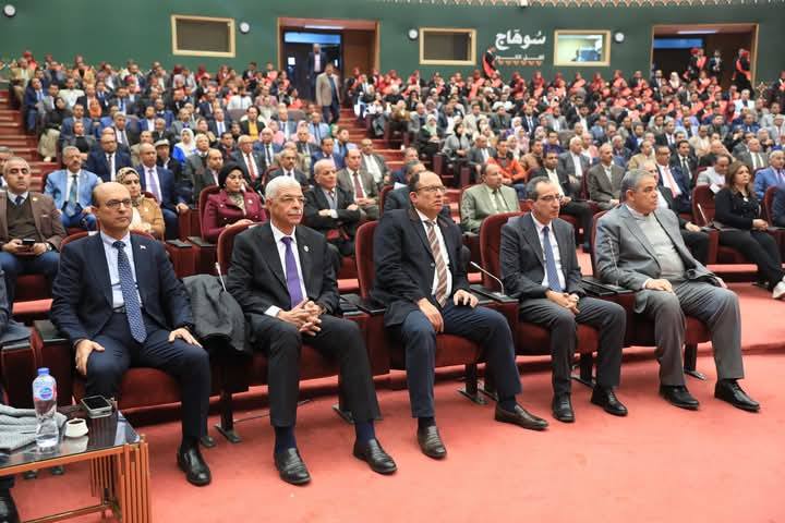 President of Menoufia University witnesses the activities of the Investment in Scientific Research Conference at Sohag University