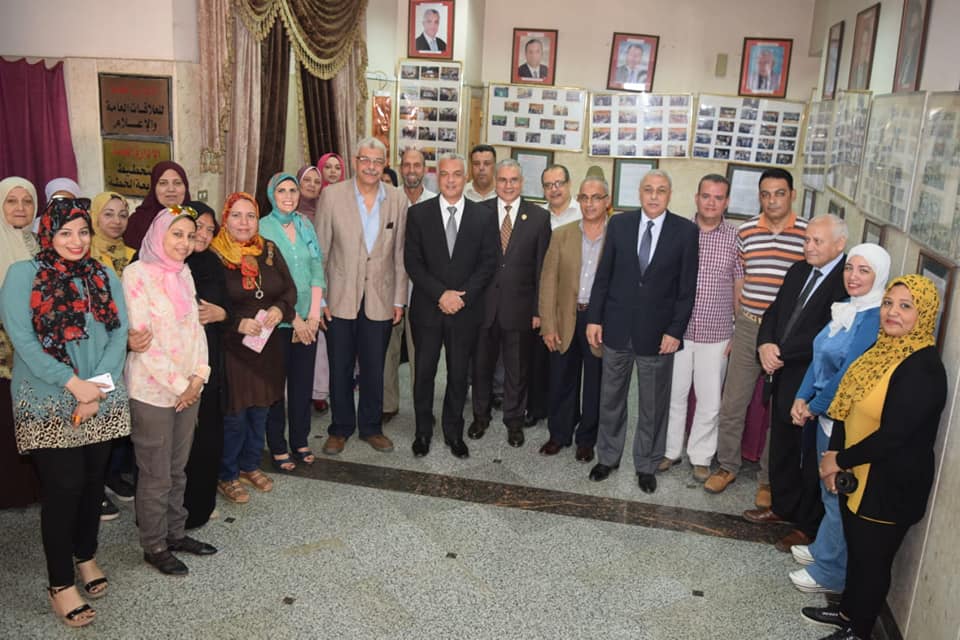 الدكتور