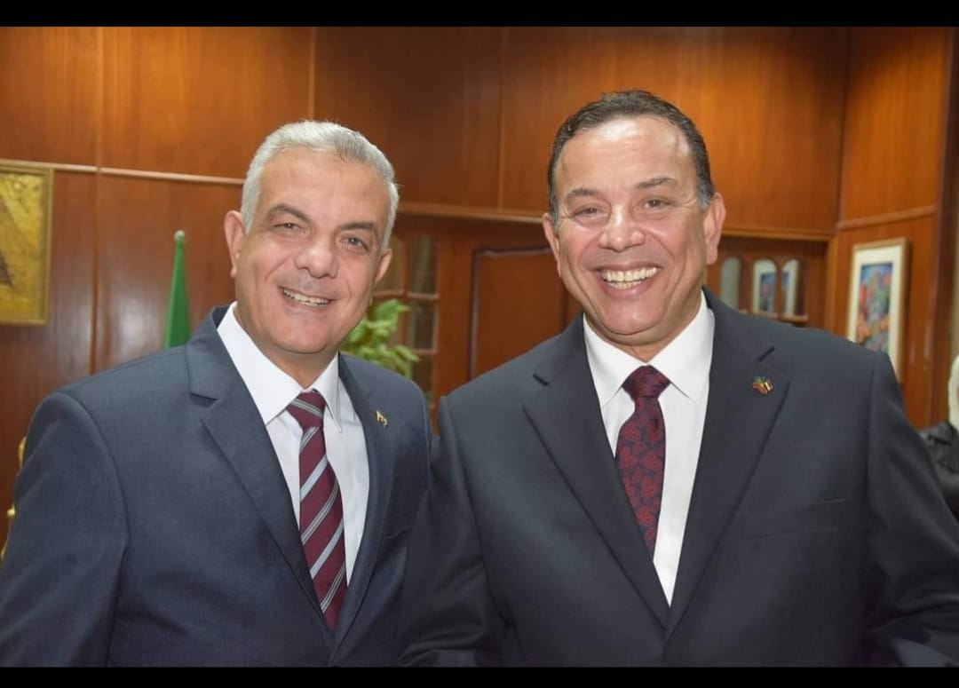 Mubarak congratulates Al-Khouly for his appointment as president of the New Mansoura University