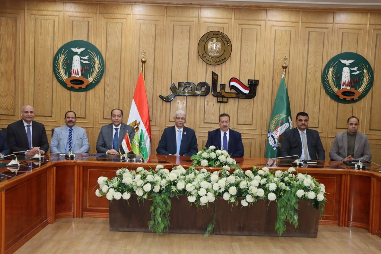 رئيس جامعة المنوفية ومحافظ المنوفية يوقعان بروتوكول تعاون للإشراف الهندسي والفني والاستشاري على مشروعات المحافظة